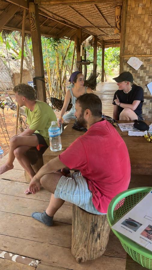 Somphone Homestay Breakfast And Dinner Included Muang Thateng Dış mekan fotoğraf